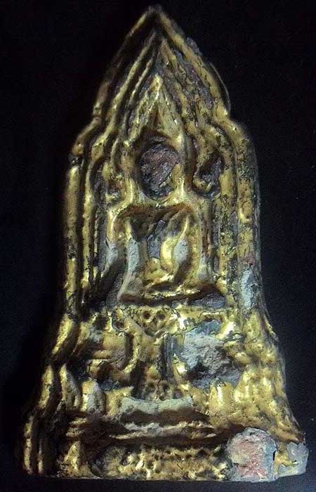 โคนสมอปางมารวิชัย ลงรักปิดทองเดิม สภาพสวยมาก เนื้อจัด ดูง่ายสบายตา องค์นี้พี่ๆจะให้ผมเท่าไหร่ครับ