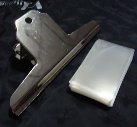 ถุงพลาสติกแก้ว ขนาด 1.5x2.5 นิ้ว สำหรับใส่เหรียญ น้ำหนัก ค ร ึ ่งกิโล + อุปกรณ์ซีลถุง เคาะเดียว  