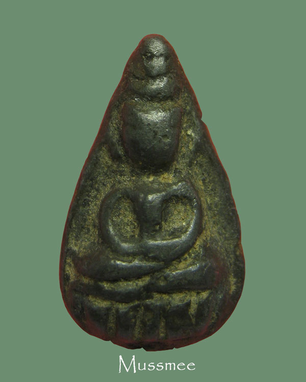 พระพิมพ์หยดน้ำ หลังพระปรางค์นาคปรก หลวงพ่อเดิม วัดหนองโพธิ์ พระสวยยยยยยยยยยยยยยยย ### เคาะเดียว ###