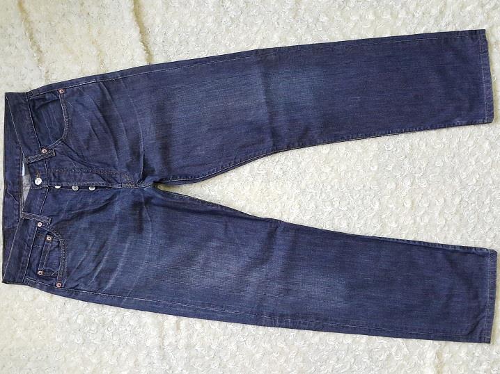 Levi's รุ่น 501-2642 ไซส์ 33นิ้ววัดจริง35.5นิ้ว ยาว 38นิ้ว Made in Mexico