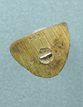 รูปหล่อรุ่น๑ พ่อท่านพรหม วัดพลานุภาพ เนื้อระฆังก้นอุดผงเกษาตะกรุดเงิน เลข2639