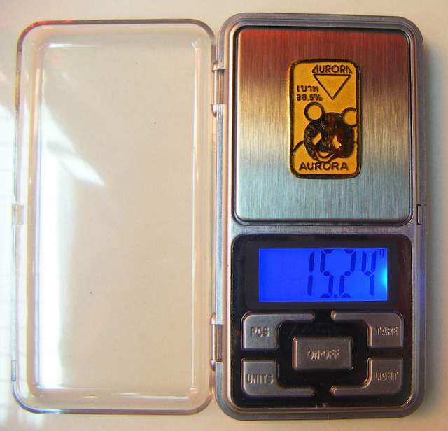 @@@เครื่องชั่งทองแบบพกพา(MH-200) ชั่งได้ถึง200กรัม ความละเอียด2ตำแหน่ง พกพาสะดวกง่ายต่อการใช้งานนะคะ