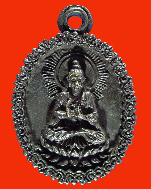 เหรียญพระพุทธเจ้าปางตรัสรู้ หลัง ปางประสูติ (ลุมพินี) ปี 1980 - 2523 เนื้อทองผสมรมดำ