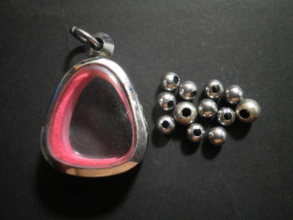 กล่องพระมือ2