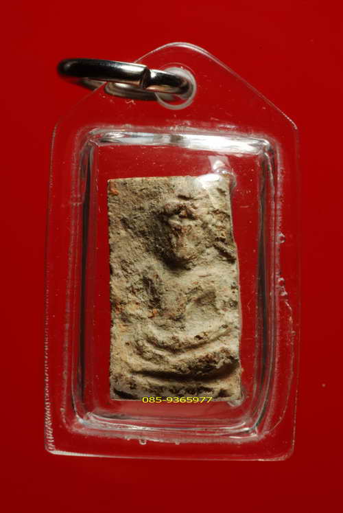 นาดูนตัดเดี่ยว ติดคิ้วจมูก กรุพระธาตุนาดูน มหาสารคาม เนื้อดิน+เลี่ยมกันน้ำ