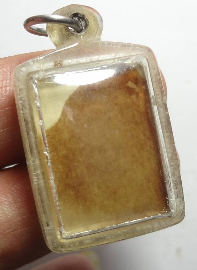 : รูปถ่ายหลวงพ่อทอง วัดเขากบ เก่า ๆ กรอบกระจก