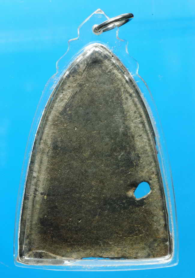 พระสุพรรณ พิมพ์สมาธิ กรุวัดชุมนุมสงฆ์ เนื้อชินเงิน  สุพรรณ