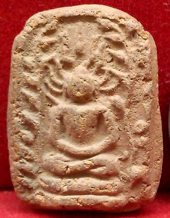 *สมาธิซุ้มกนก เนื้อดินเผา ..ลพ.เข่ง วัดพระพิเรนทร์*