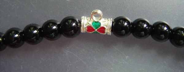 สร้อยนิล หัวขุนสแตนเลส แขวนพระหน้าหลัง เม็ดนิลขนาด 8 ม.ม. ความยาว 24 นิ้ว