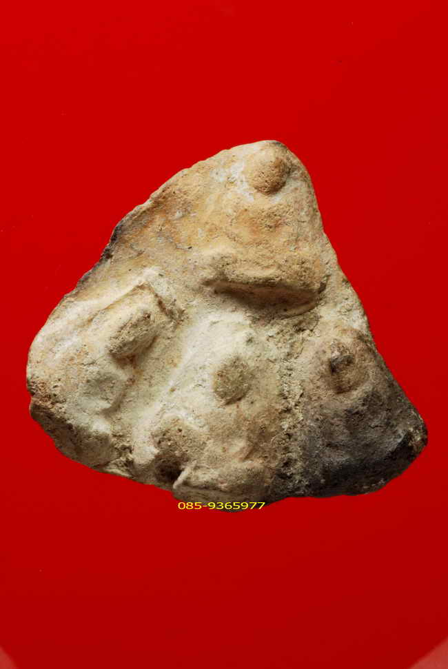 พระเชตตุพนแผงสี่ กรุวัดมหาธาตุ สุโขทัย เนื้อดิน