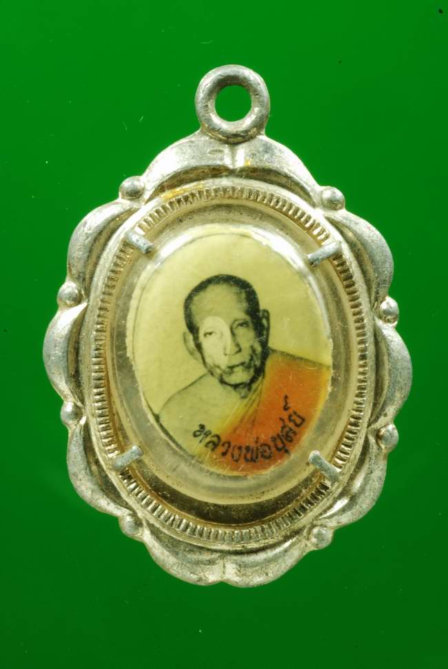 หลวงพ่อบุศย์ วัดพรหมวิหาร จ.เพชรบุรี