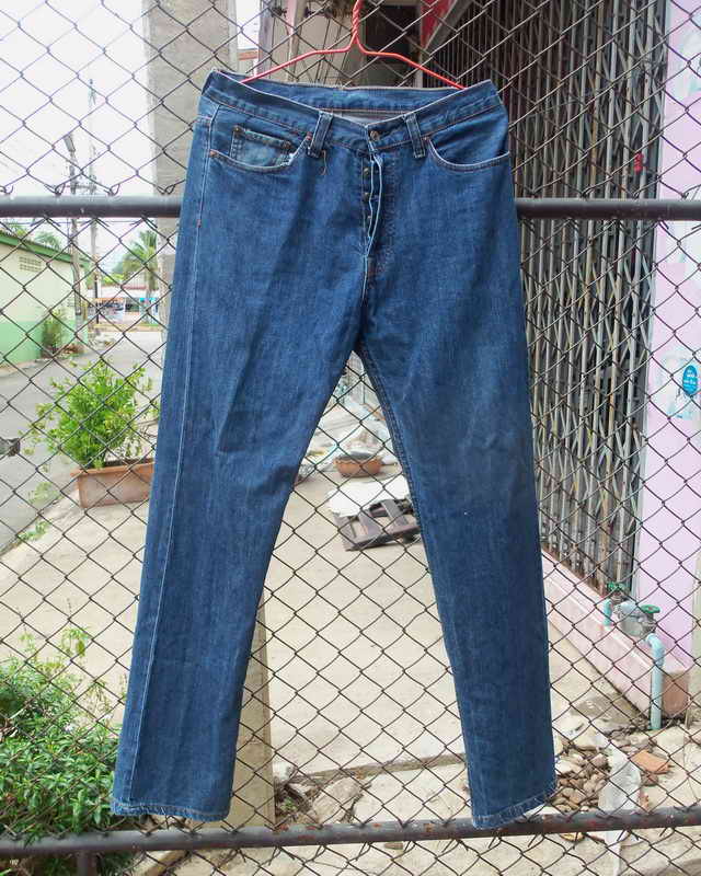กางเกงยีนส์ขายาว Levi"s 501 กระดุม ป้ายแดง Made In USA