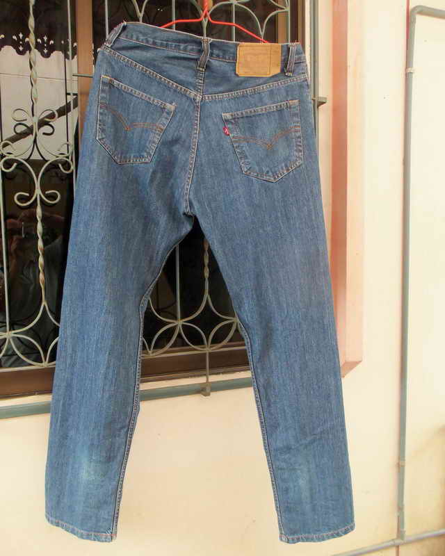 กางเกงยีนส์ขายาว Levi"s 501 กระดุม ป้ายแดง Made In USA