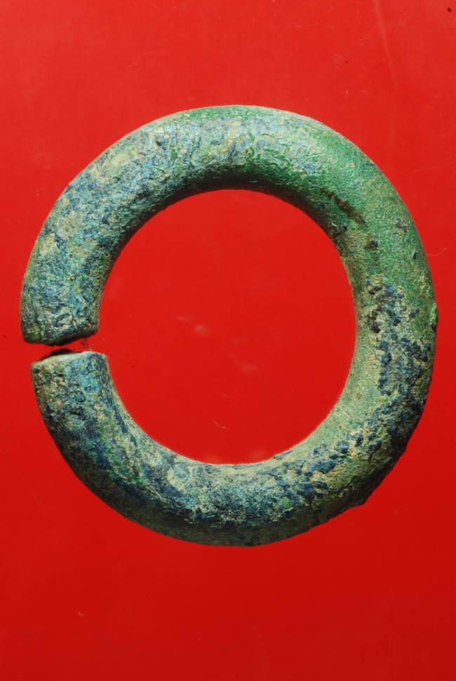 ห่วงสัมริด สมัยลพบุรี