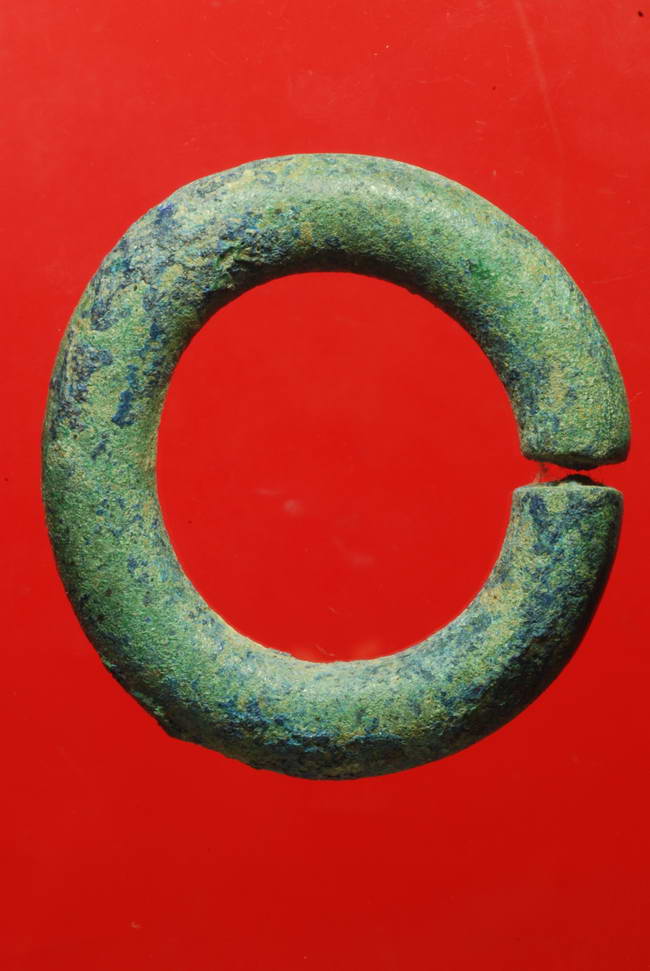 ห่วงสัมริด สมัยลพบุรี