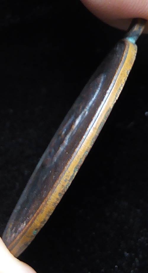 เหรียญรุ่นสุดท้าย หลวงพ่อเงิน วัดดอนยายหอม พ.ศ. 2518  