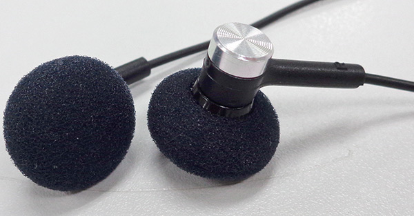 หูฟัง SONY เสียงแจ่ม เบสหนักสะใจ ลงลึกหนักแน่น ถูกใจขาร็อค