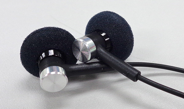 หูฟัง SONY เสียงแจ่ม เบสหนักสะใจ ลงลึกหนักแน่น ถูกใจขาร็อค