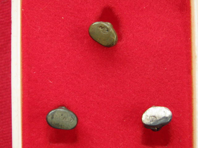 พระปิดตา กิมจ้อ หลวงปู่คำพันธ์ สวย ๆ กล่องเดิม