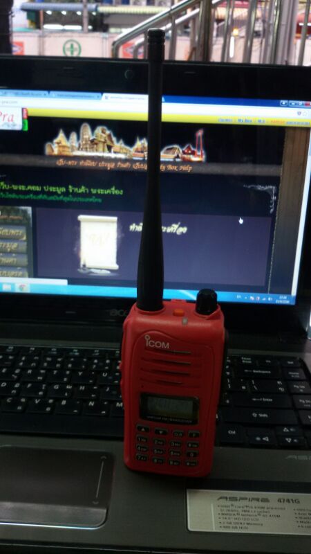 เคาะเดียว!!!วิทยุสื่อสาร ว.แดง icom-C902 สภาพ 95% (2 เครื่อง)