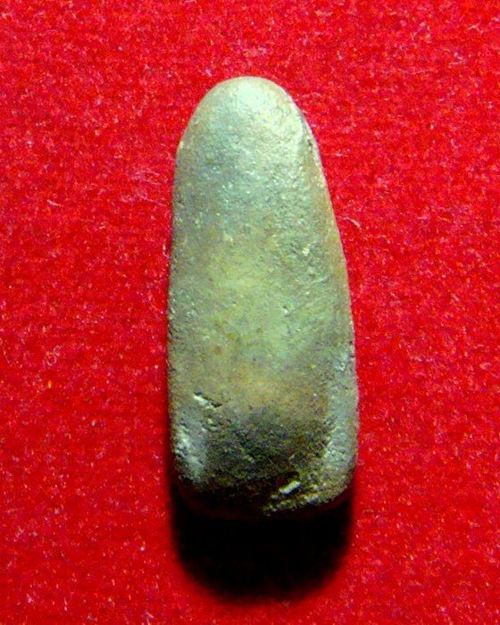 พระลีลาเนื้อดิน กรุสุโขทัย