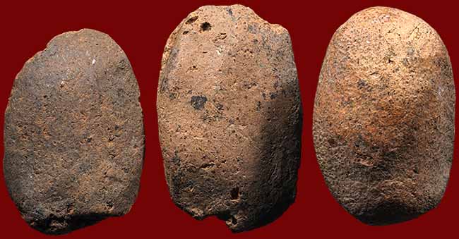 *กรุวัดโปรดเกษฯ นนทบุรี..พิมพ์พระรอด เนื้อดินเผา ชุด ๓ องค์*