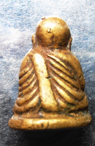 รูปหล่อปืนแตก หัวมน พร้อมกล่อง ครับ