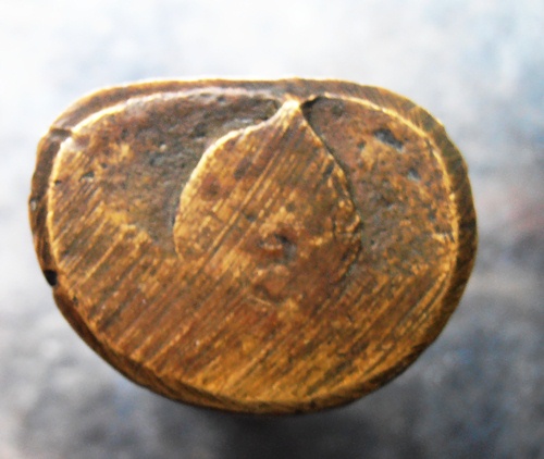 รูปหล่อปืนแตก หัวมน พร้อมกล่อง ครับ