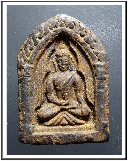 พระซุ้มเรือนแก้วหลังพุทธกวัก หลวงปู๋เจือ เนื้อผงยาจินดามนี(พร้อมรูปถ่ายตอกโค๊ตปั้มตรา)