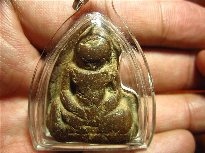 หลวงพ่อโตพิมพ์สมาธิกรุบางกระทิง อยุธยา เคาะเดียวแดงครับ(ขอผู้ที่พร้อมโอนเลยครับ)