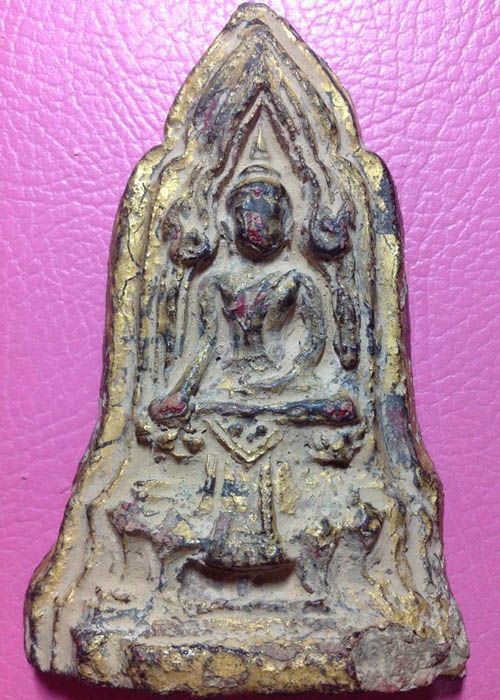 เคาะเดียวแดง โคนสมอปางมารวิชัย ลงรัก ปิดทองเติม สวยมากครับ