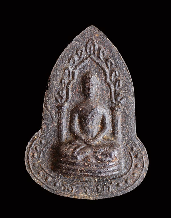 ***มาพร้อมบัตร DD***พระอรหังหลังอุุ หลวงปู่เฮี้ยง วัดป่า เนื้อผงคลุกรัก สวยเดิม***