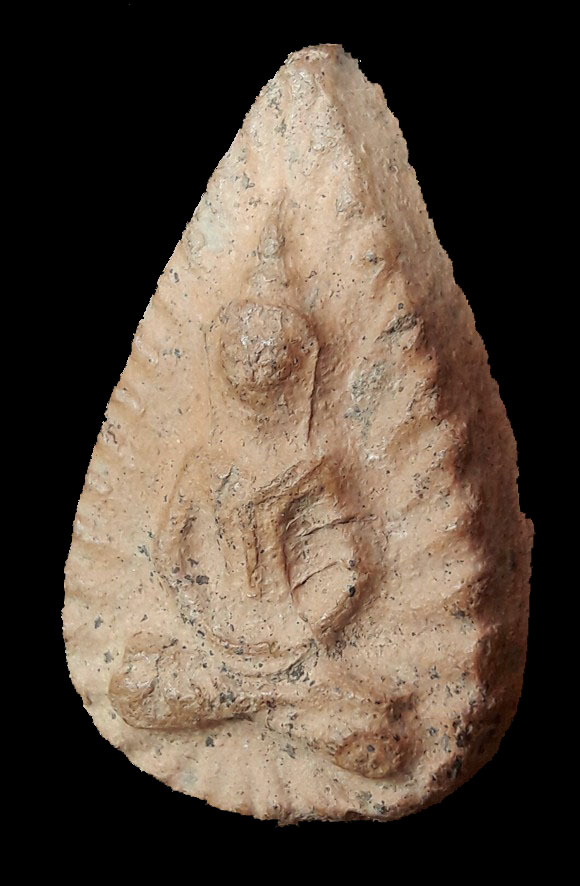 พระกลีบบัว เนื้อดิน กรุวัดลิงขบ กทม. มีหน้ามีตา หู สวยงาม