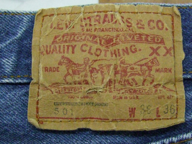 กางเกงยีนส์ลีวายส์501 made in usa รุ่นเก่าๆ สวยๆ ขายถูกๆ เอว36นิ้ว