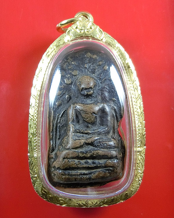 พระคง กรุเก่า เลี่ยมทอง