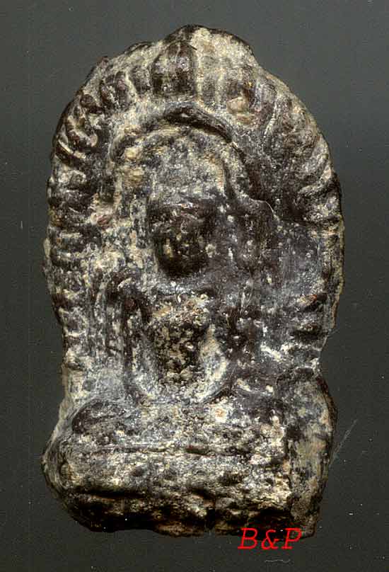 ซุ้มนครโกษา กรุทัพชุมพล กำแพง..สนิมแดง..สมบูรณ์