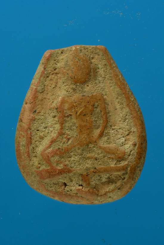 นางแขนอ่อน พิมพ์กลีบบัว กรุทุ่งเศรษฐี เนื้อดิน กำแพงเพชร 