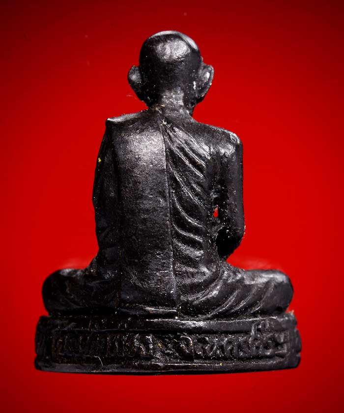 +++ ๑ ในเกจิดังปัจจุบัน!!! แห่งเมืองคอน!!! { หลวงพ่อ บุญให้ } วัดท่าม่วง พุทธคุณครบเครื่อง +++