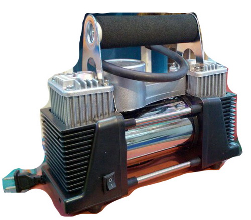 ปั๊มลม ขนาดพกพา ใช้งานง่าย ใช้ไฟบ้านได้เลยค่ะ พร้อมกล่องเก็บ