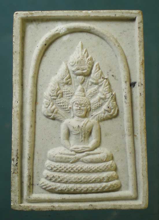 นาคปรก หลวงปู่บุดดา วัดกลางชูศรี สิงห์บุรี