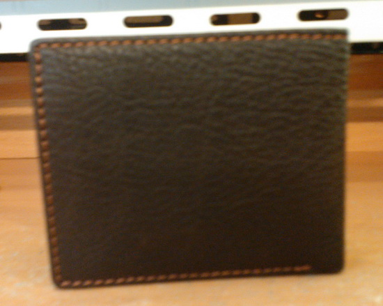 กระเป๋าสตางค์ TOUGH หนังแท้ ของใหม่ค่ะ