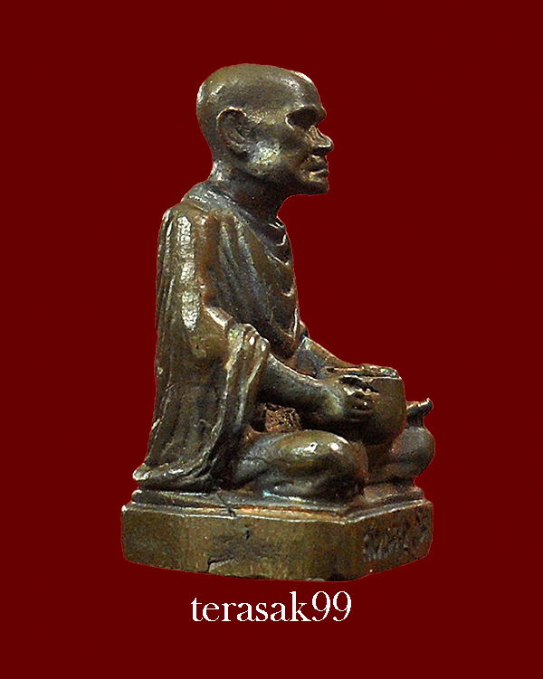 รูปหล่อบรรจุกริ่ง สมเด็จโตฯ ออกวัดไก่จ้น จ.อยุธยา ปี2517 เนื้อนวะโลหะ พร้อมกล่องเดิม สวยๆ