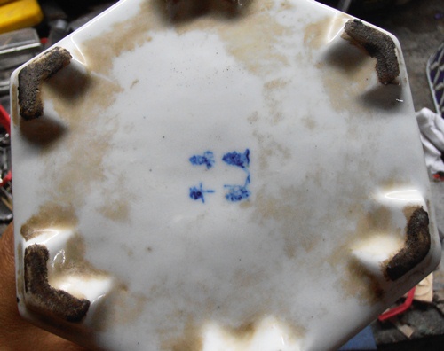 กาน้ำชา ลายด้นเมฆ ก้นภาษาจีน4ตัว สวยๆเก่าๆครับ