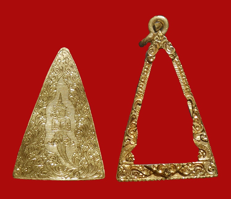 กรอบพระทองคำแท้ หนัก 10.79 กรัม 