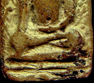 พระเปิมกรุวัดดอนแก้ว กรุเก่า จ.ลำพูน มีบัตรรับประกันพระแท้จากการันตีพระครับ