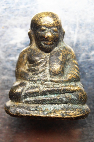 ปืนแตกเศียรโต นิยมครับสวยมากครับ