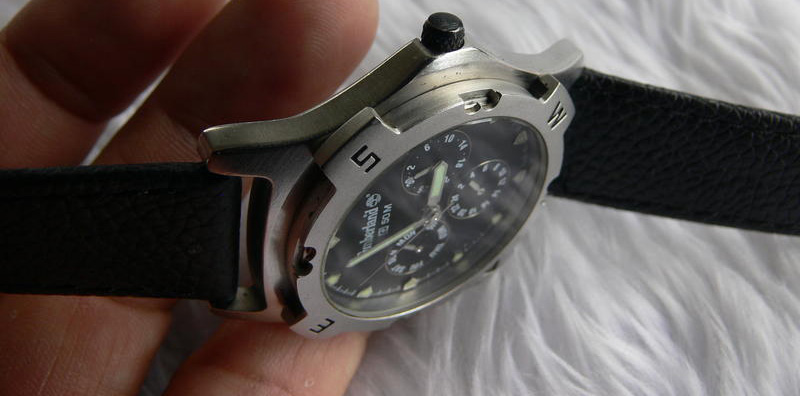 นาฬิกา Timberland ของแท้  โครโนกราฟ ผู้ชาย ,เรือน Stainless Steel สายหนัง ,ขอบเข็มทิศ