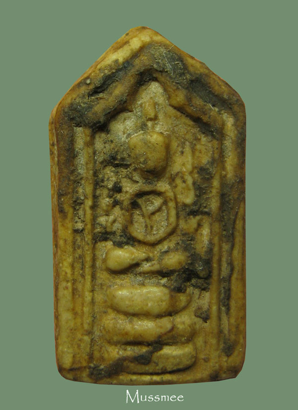 @@@ พระกรุวัดนก (พิมพ์ 5 เหลี่ยม) เนื้อผงน้ำมัน อีก 1 พิมพ์ที่หายากครับบบบบบบบบบบบบบ@@@