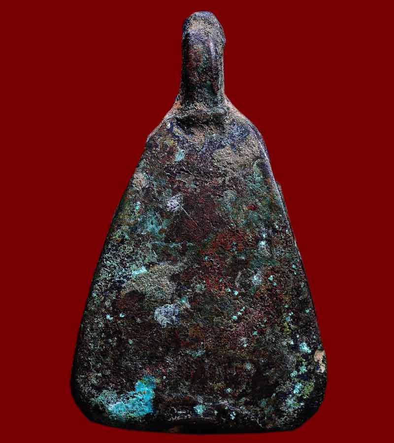 จอบหล่อโบราณ พิมพ์ใหญ่ หลวงพ่อเงิน วัดบางคลาน รุ่นปืนแตก ปี พ.ศ.๒๕๒๘ (๒)