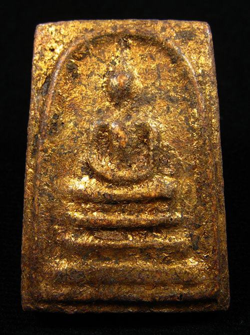 พระสมเด็จ เนื้อหามวลสารดี สวยไม่ทราบที่ครับ